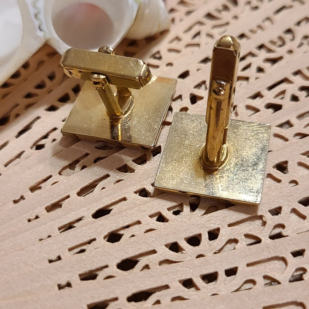 Unique Vintage Gold Cuff Links